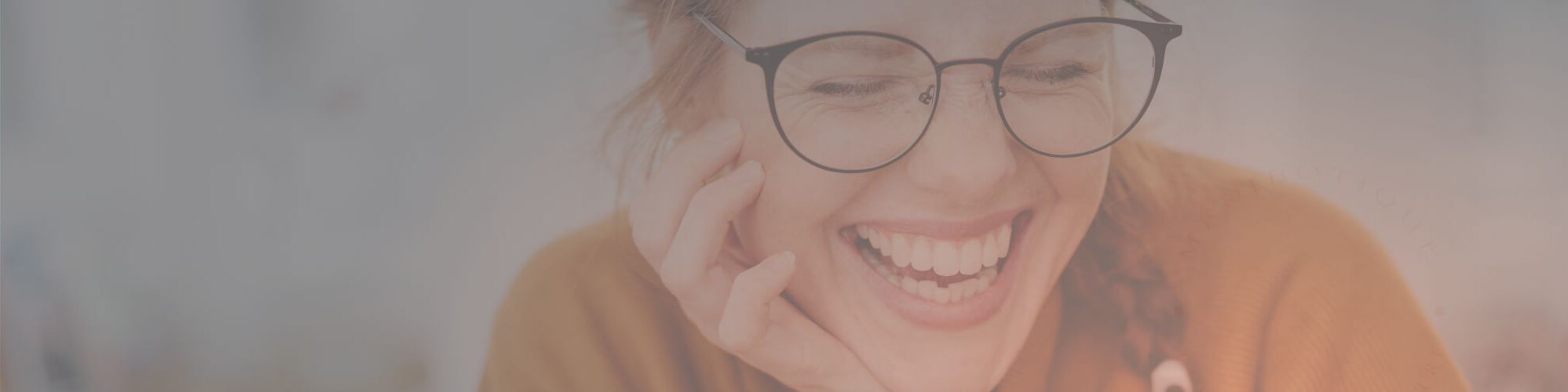 Femme avec un sourire